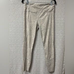 Varley dusty pink & Grey cheetah ( animal print ) leggings | size medium